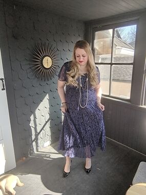 Women’s Navy Lace Maxi Dress - Elegant Evening Style